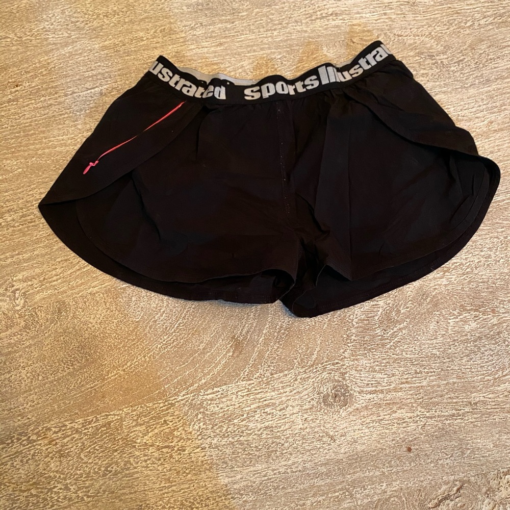 Active Shorts
